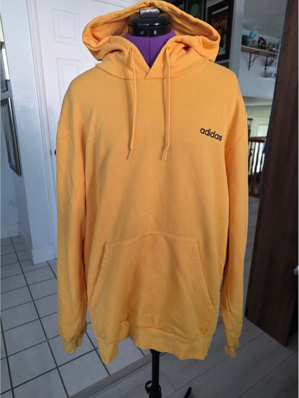 Adidas hoodie size XL Yellow